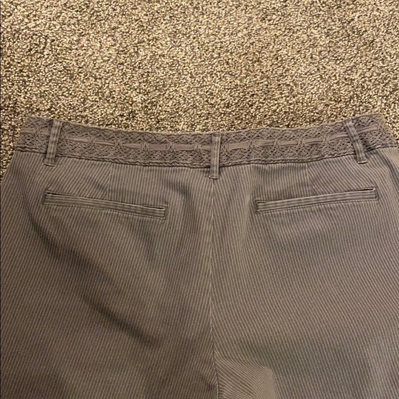 Old Navy pants - Picture 3 of 7